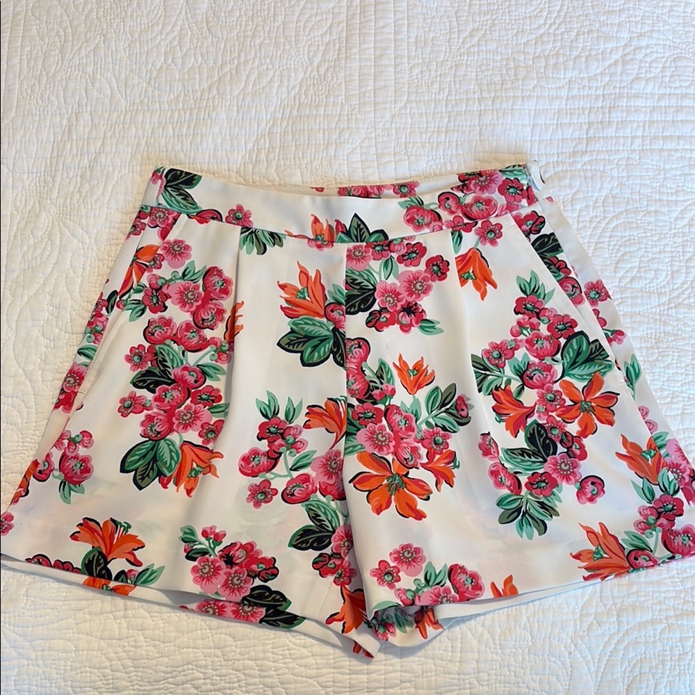Ann Taylor High Waist White Floral Shorts